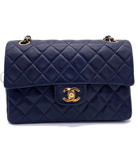 pochette modello chanel blu